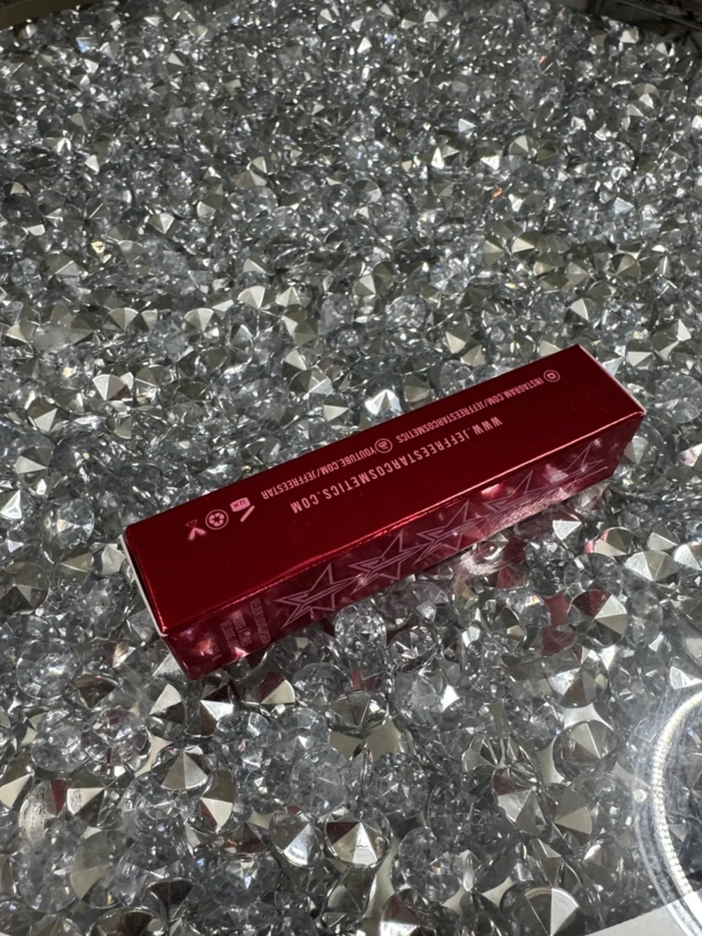 Jeffree Star Velour Liquid Lipstick - cut throat love New